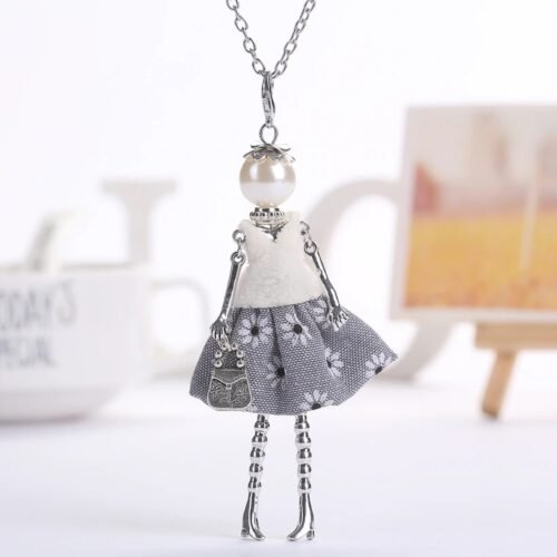 Prívesok Bábika Casual mix A200 silver s retiazkou - Image 3