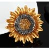Brošňa Slnečnica luxury gold color crystal 590