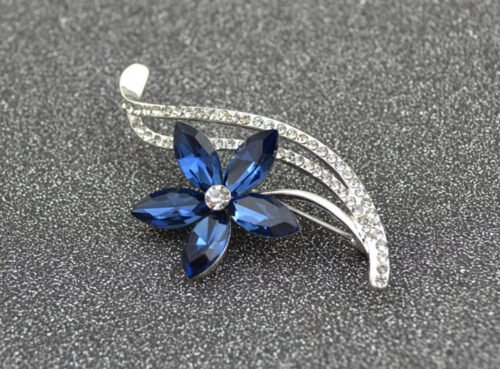 Brošňa Flower crystal - Image 2