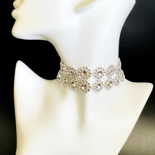 choker elegant scaled