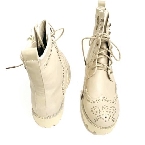 cizmy beige studs 2
