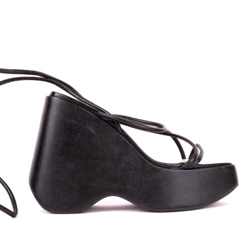 Dámske klinové vysoke sandále gladiátorky black