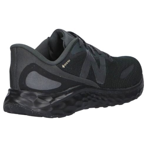 damske cierne tenisky NEW BALANCE WARISGB4 BLACK goretex 1
