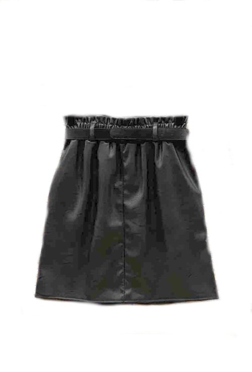 elastická sukňa v páse z imitácie kože s prednými vreckami a opaskom