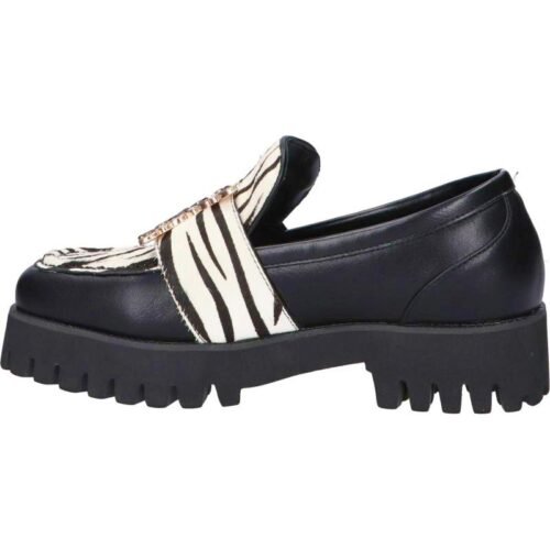 EXE P212 W168T ZEBRA WHITE BLACK poltopanky mokasiny 1