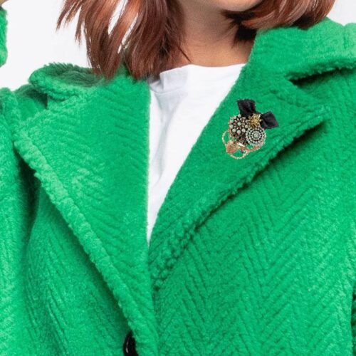 brosna luxusna vintage chanel 6