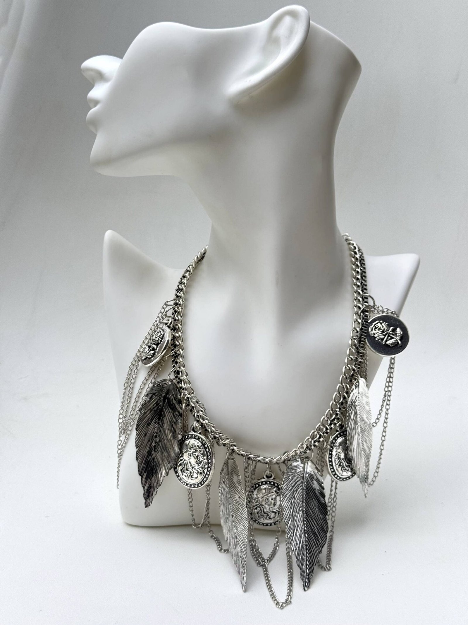 NÁHRDELNÍK MASÍVNY BOHEMIAN BIZUTERIA BIJOUX RETRO 3 Náhrdelník masívny bohemian bizuteria bijoux silver strieborny 1