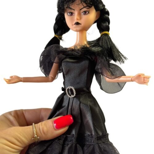 Babika Wednesday Doll Addams Family 30cm Anime