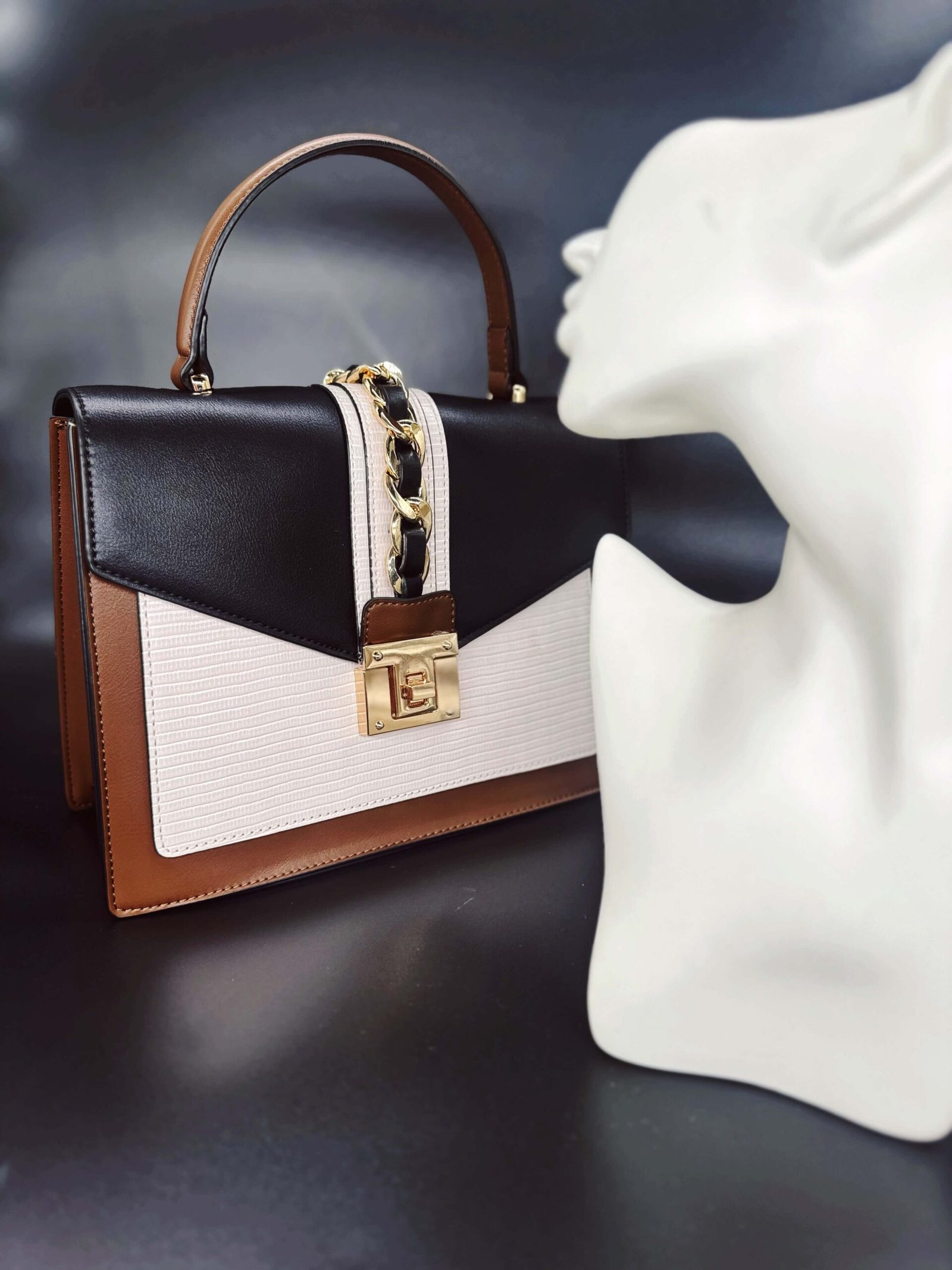 FRANCE Chic Style Kabelka Handbag Crossbody 8012 Black 4 Chic Crossbody Handbag 8012 coffee Black kabelka