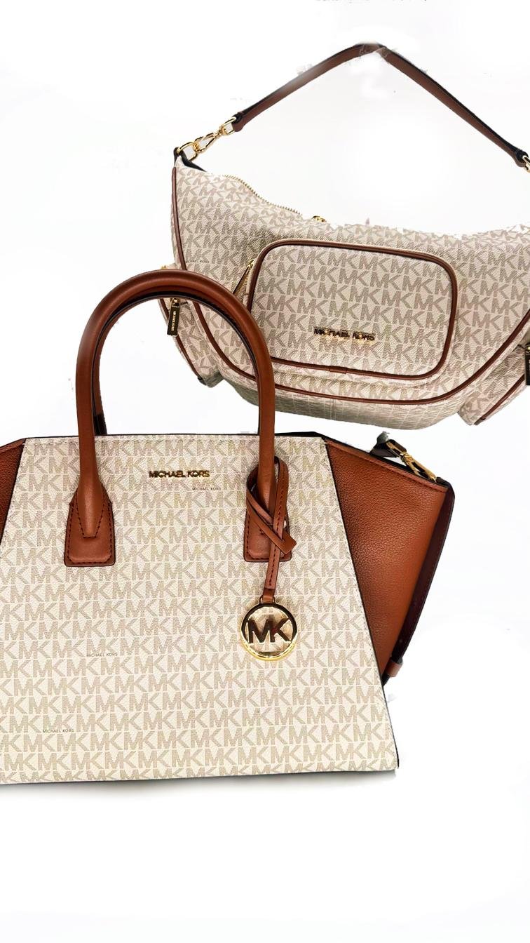 MICHAEL KORS KABELKA MERRIT LOGO CROSSBODY BAG VANILLA 6 Michael Kors Kabelka Merrit Logo Crossbody Bag Vanilla