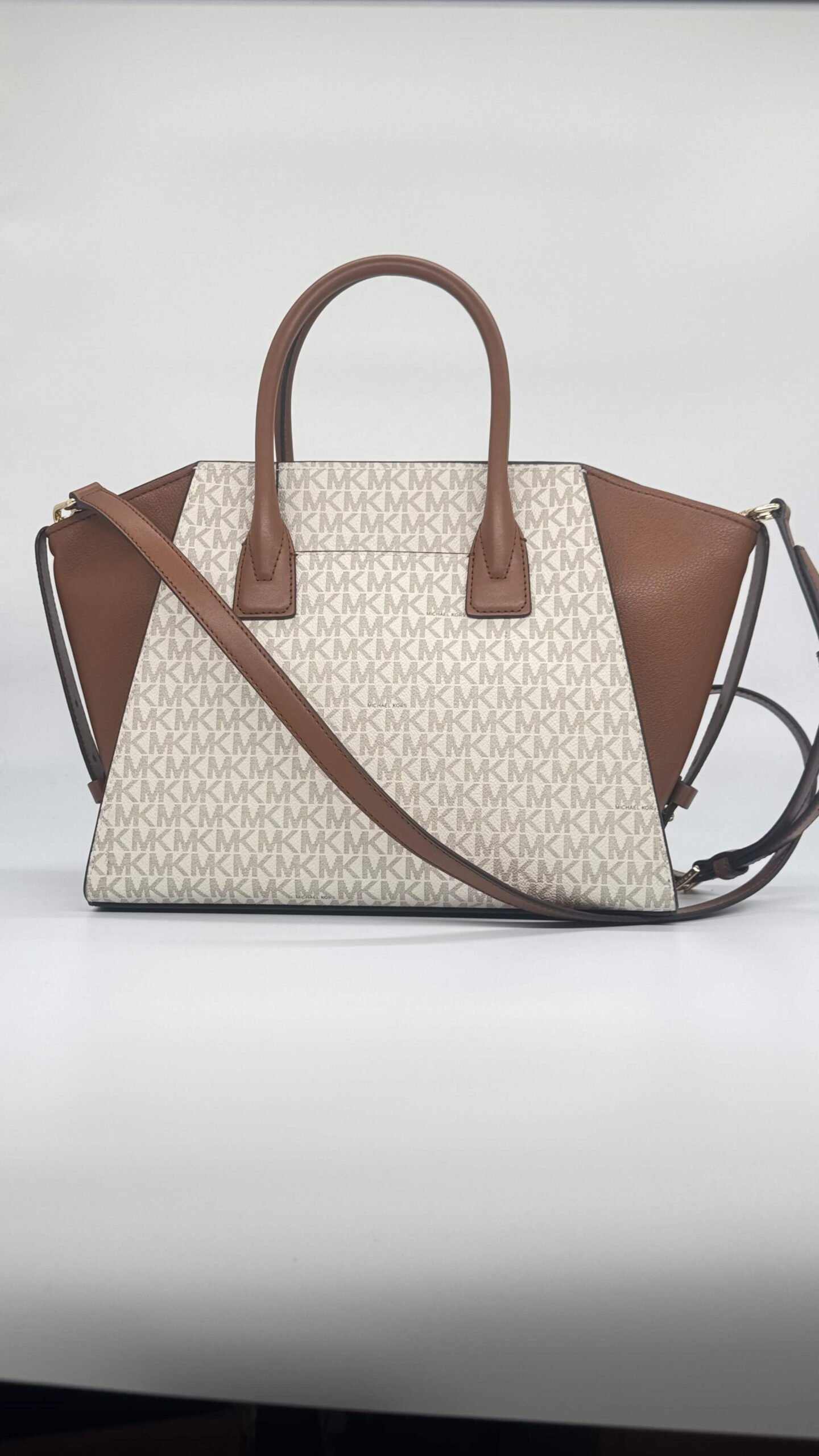 MICHAEL KORS AVRIL LARGE LOGO SATCHEL CROSSBODY VANILLA BROWN 3 Michael Kors Avril Large Logo Satchel Crossbody Vanilla Brown