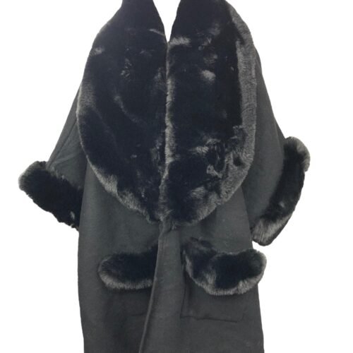Dámska pelerína kožušinove pončo oversize black – Obrázok 3