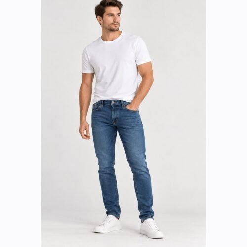 WRANGLER Pánske rifle Straight Leg Authentic Blue Jeans
